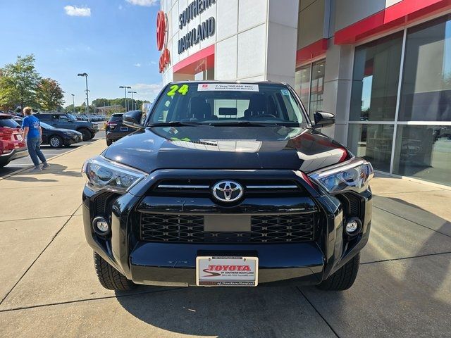 2024 Toyota 4Runner SR5