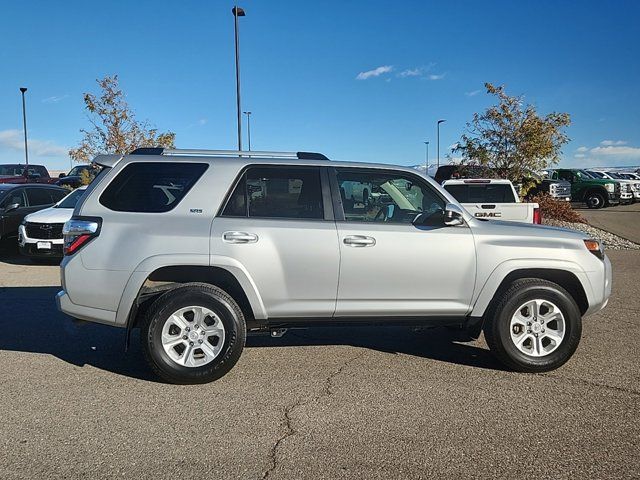 2024 Toyota 4Runner SR5