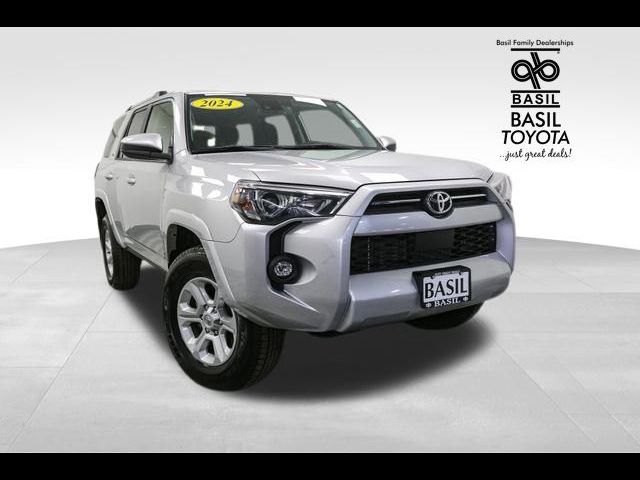 2024 Toyota 4Runner SR5