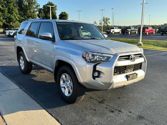 2024 Toyota 4Runner SR5