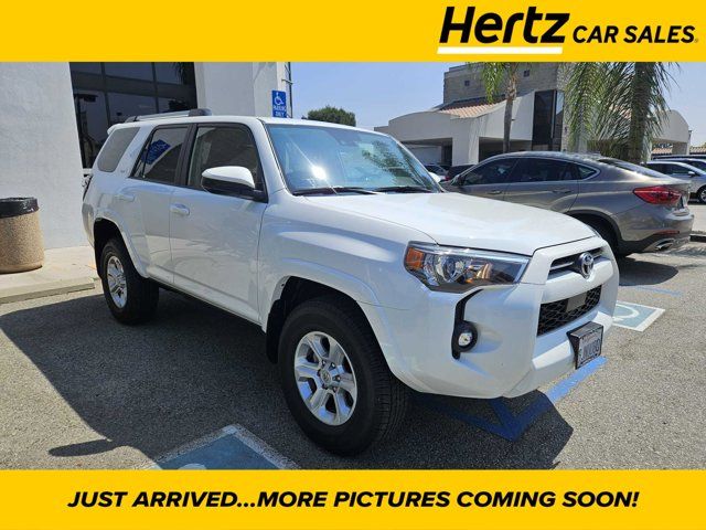 2024 Toyota 4Runner SR5