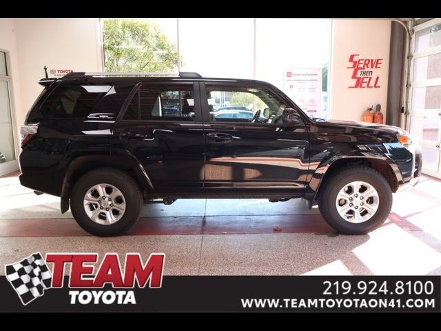 2024 Toyota 4Runner SR5