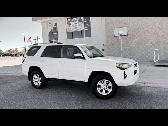 2024 Toyota 4Runner SR5