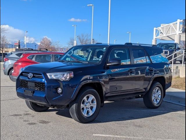 2024 Toyota 4Runner SR5