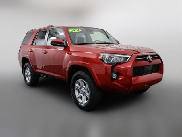 2024 Toyota 4Runner SR5