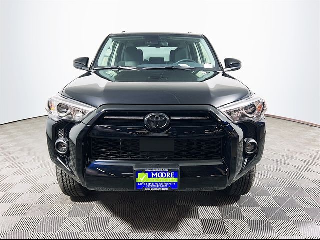 2024 Toyota 4Runner SR5