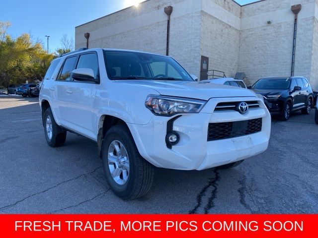 2024 Toyota 4Runner SR5