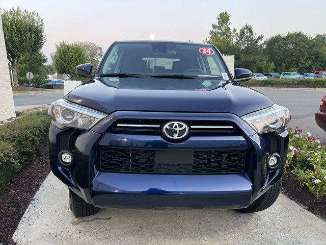 2024 Toyota 4Runner SR5