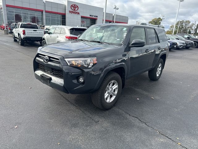 2024 Toyota 4Runner SR5