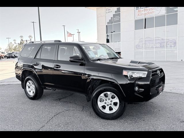 2024 Toyota 4Runner SR5