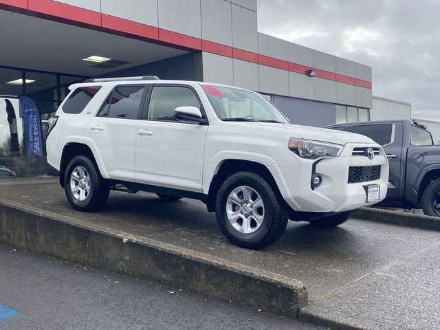 2024 Toyota 4Runner SR5