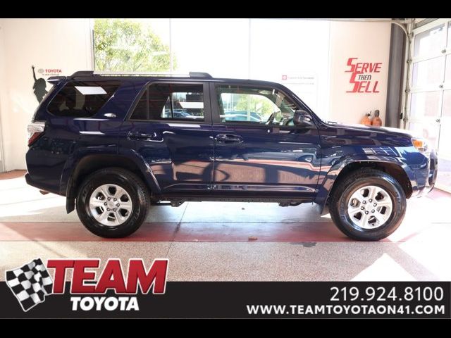 2024 Toyota 4Runner SR5