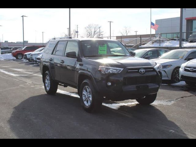 2024 Toyota 4Runner SR5