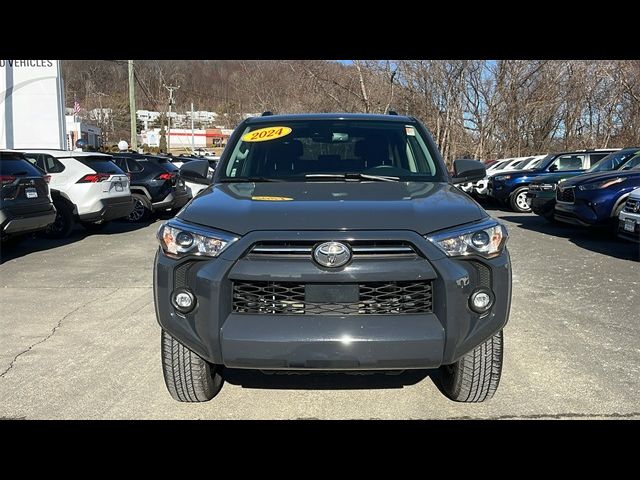 2024 Toyota 4Runner SR5