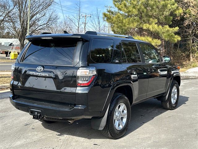 2024 Toyota 4Runner SR5