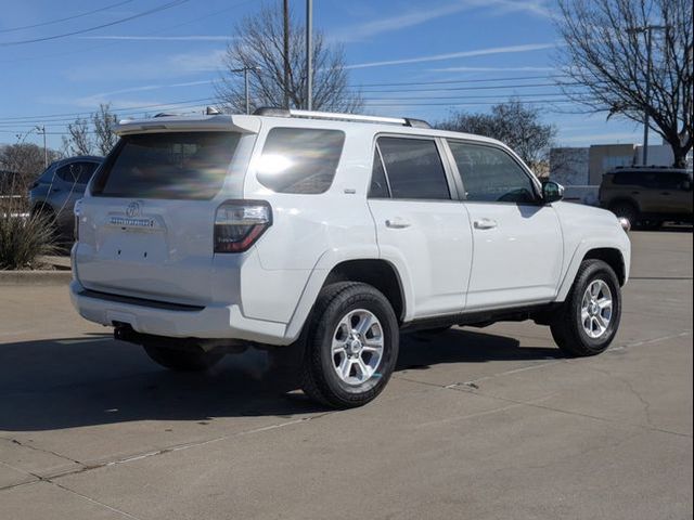 2024 Toyota 4Runner SR5