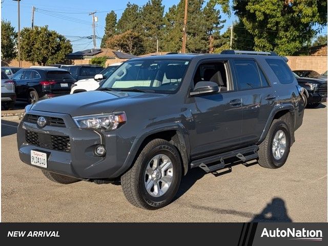 2024 Toyota 4Runner SR5