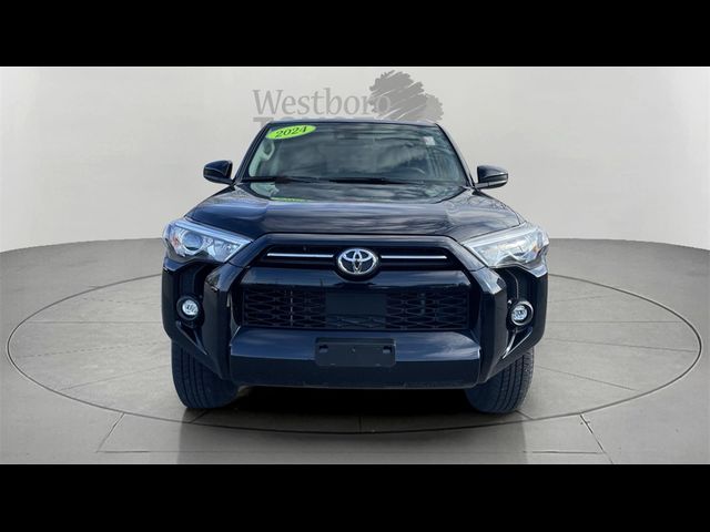 2024 Toyota 4Runner SR5