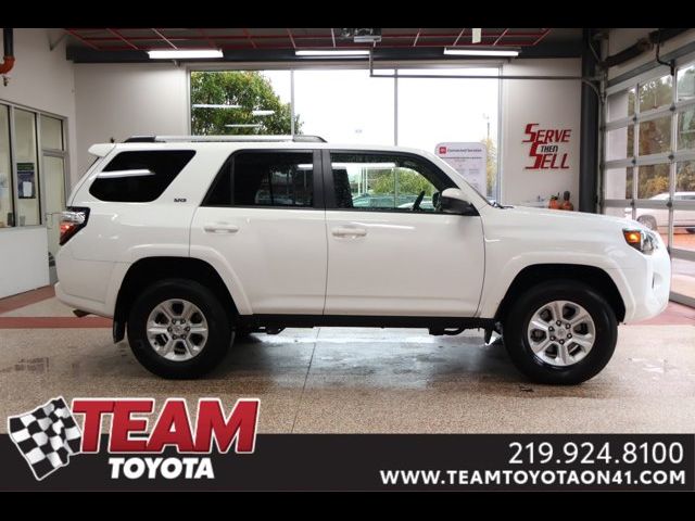 2024 Toyota 4Runner SR5