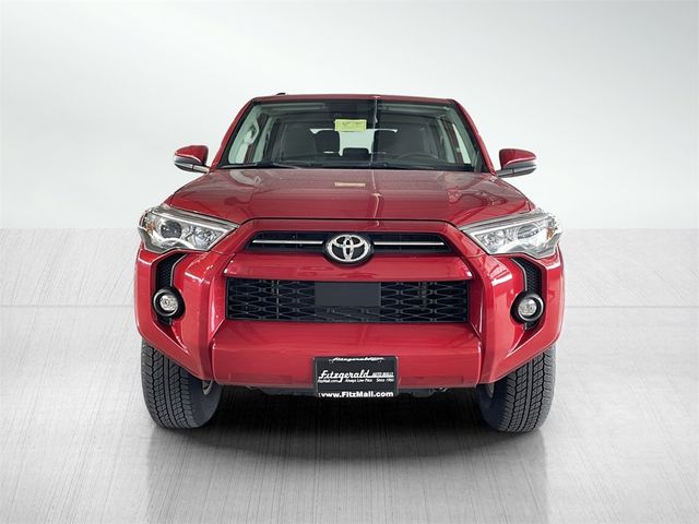 2024 Toyota 4Runner SR5