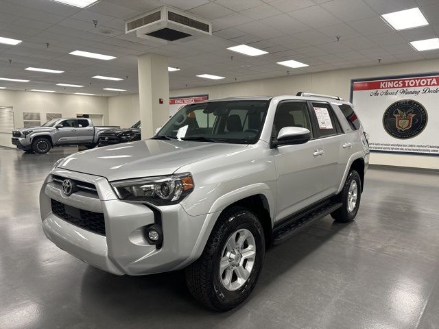 2024 Toyota 4Runner SR5