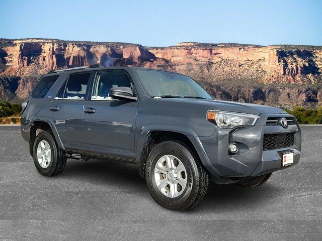 2024 Toyota 4Runner SR5