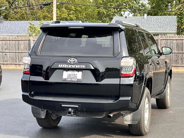 2024 Toyota 4Runner SR5