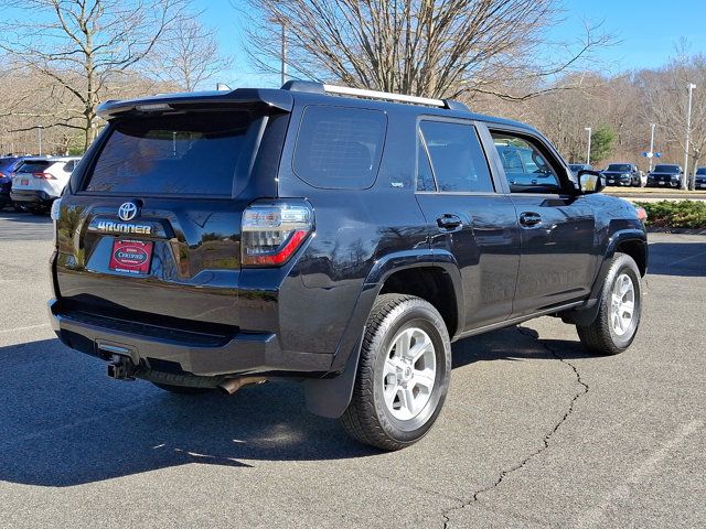 2024 Toyota 4Runner SR5