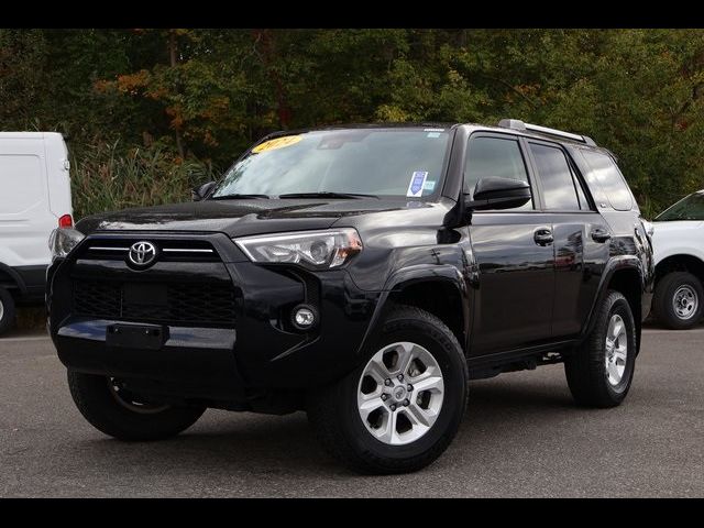 2024 Toyota 4Runner SR5