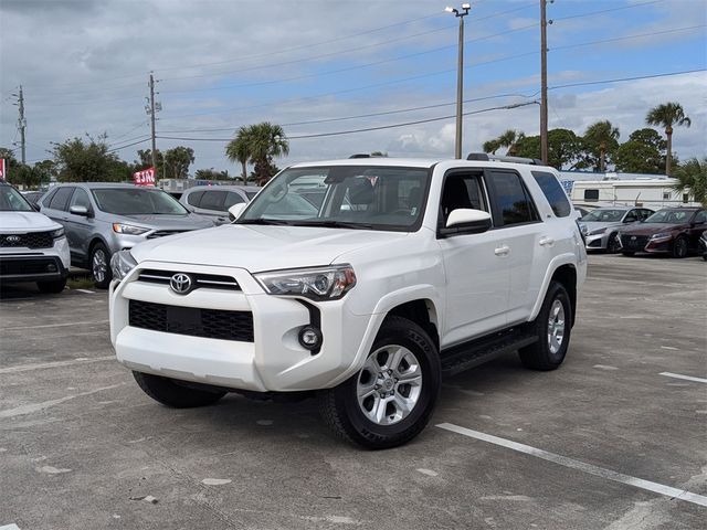 2024 Toyota 4Runner SR5