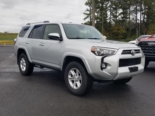 2024 Toyota 4Runner SR5