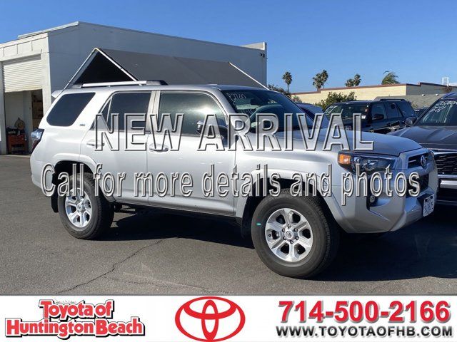 2024 Toyota 4Runner SR5