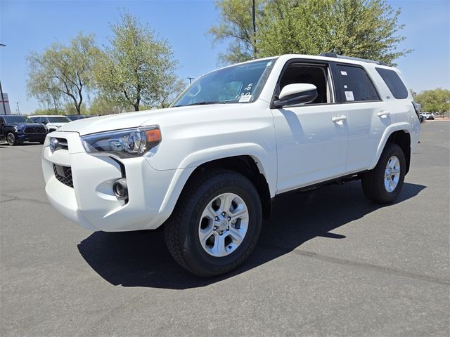 2024 Toyota 4Runner SR5