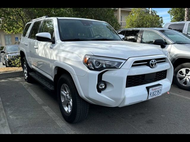 2024 Toyota 4Runner SR5