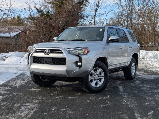 2024 Toyota 4Runner SR5