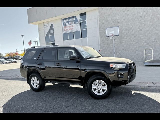 2024 Toyota 4Runner SR5