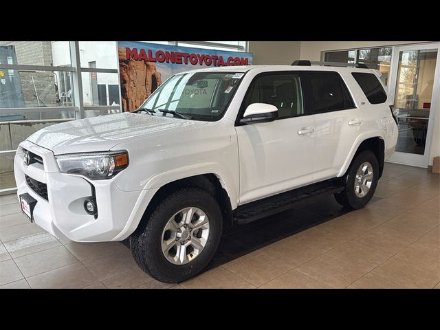 2024 Toyota 4Runner SR5