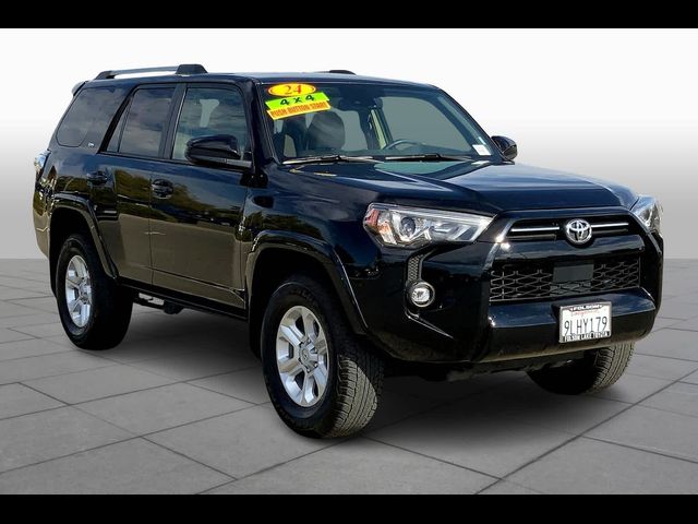 2024 Toyota 4Runner SR5