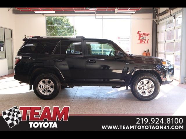 2024 Toyota 4Runner SR5