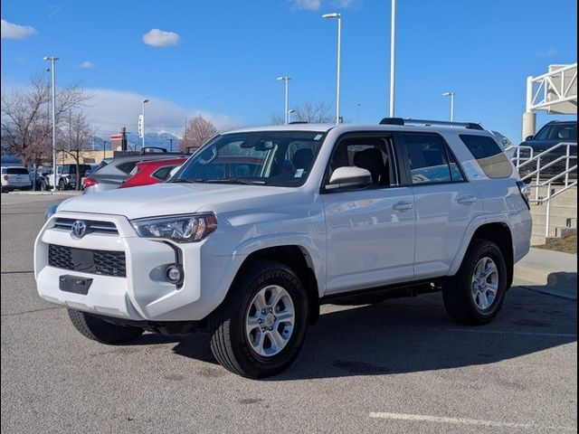 2024 Toyota 4Runner SR5