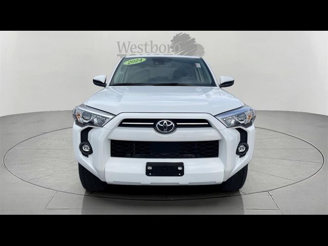 2024 Toyota 4Runner SR5