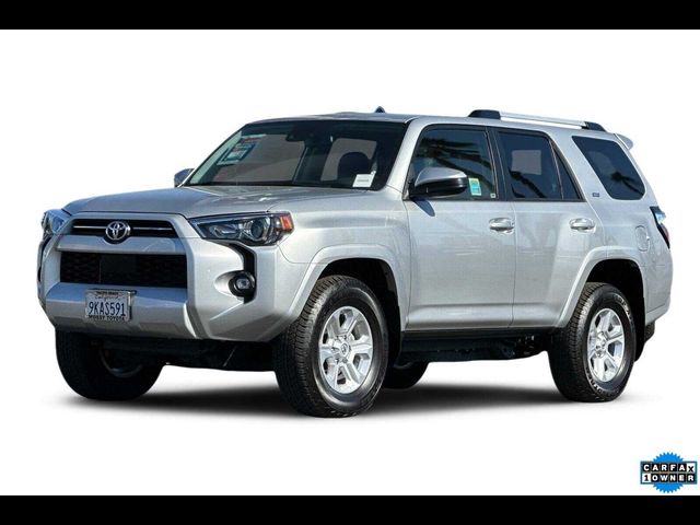 2024 Toyota 4Runner SR5