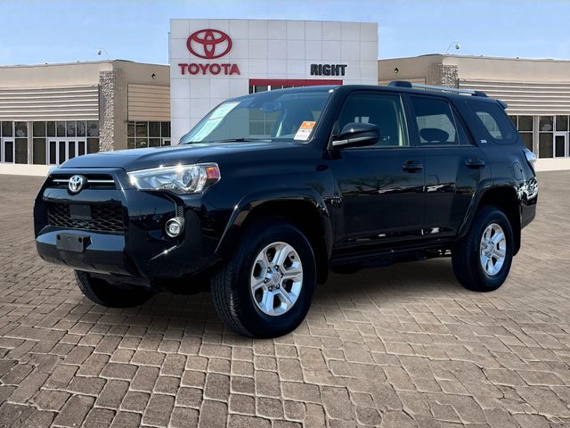 2024 Toyota 4Runner SR5