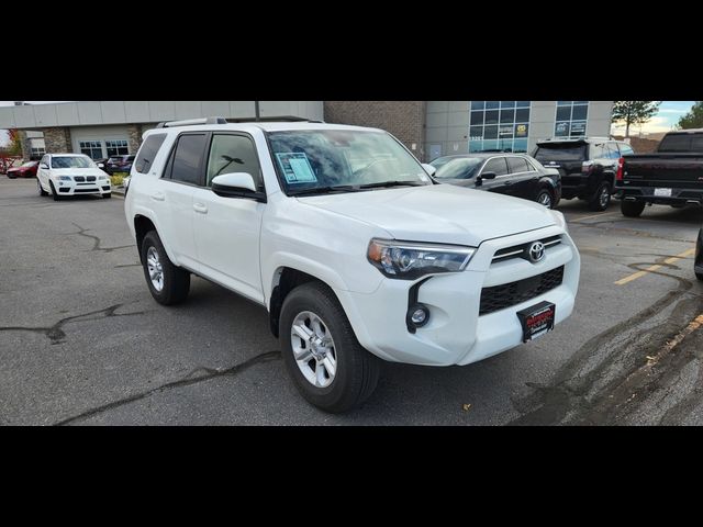 2024 Toyota 4Runner SR5