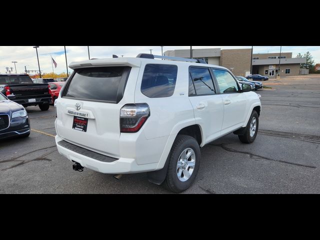 2024 Toyota 4Runner SR5