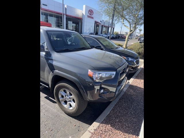 2024 Toyota 4Runner SR5