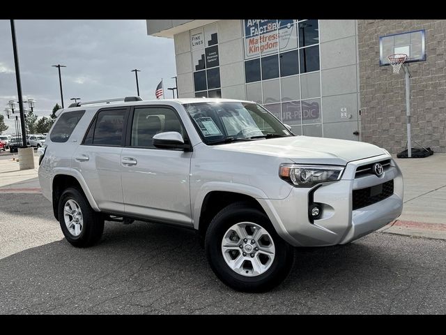 2024 Toyota 4Runner SR5