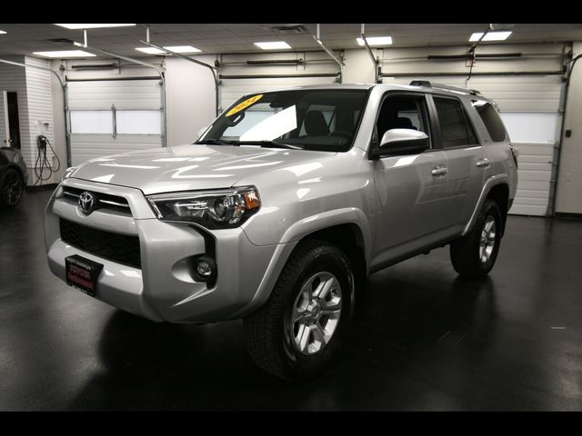 2024 Toyota 4Runner SR5