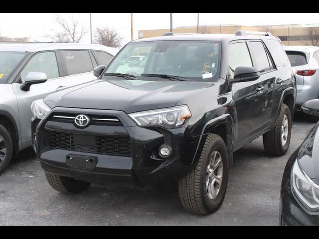 2024 Toyota 4Runner SR5