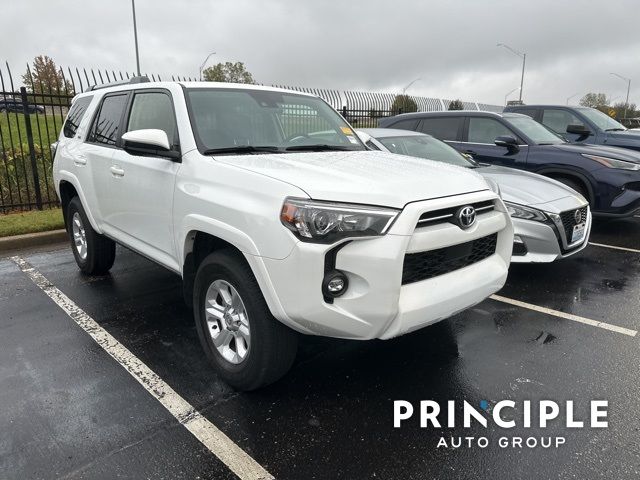 2024 Toyota 4Runner SR5